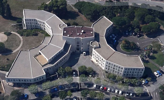 Vue aérienne du bâtiment